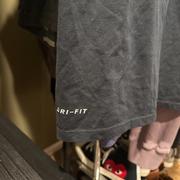 Nike Brooklyn Nets Biggie City Edition Dri-Fit Black T Shirt - Picture 3 of 3